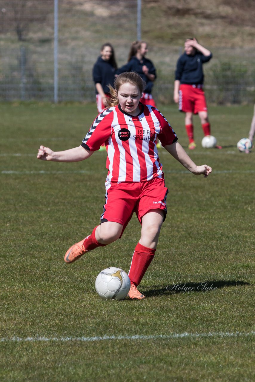 Bild 104 - B-Juniorinnen FSC Kaltenkirchen - TuS Tensfeld : Ergebnis: 7:0